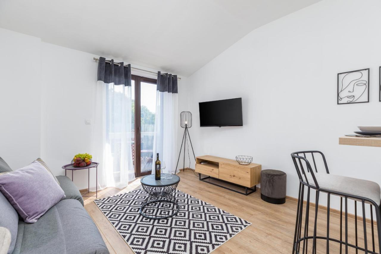 Wine House Apartments & Rooms Marceta Fažana Kültér fotó