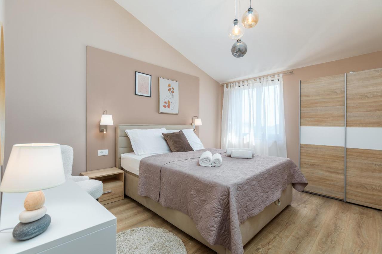 Wine House Apartments & Rooms Marceta Fažana Kültér fotó
